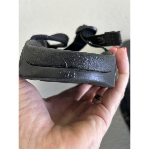Chaco Classic Womens Size 8 Black Beach Walking Outdoor Strappy Sandals Comfort - Picture 5 of 6